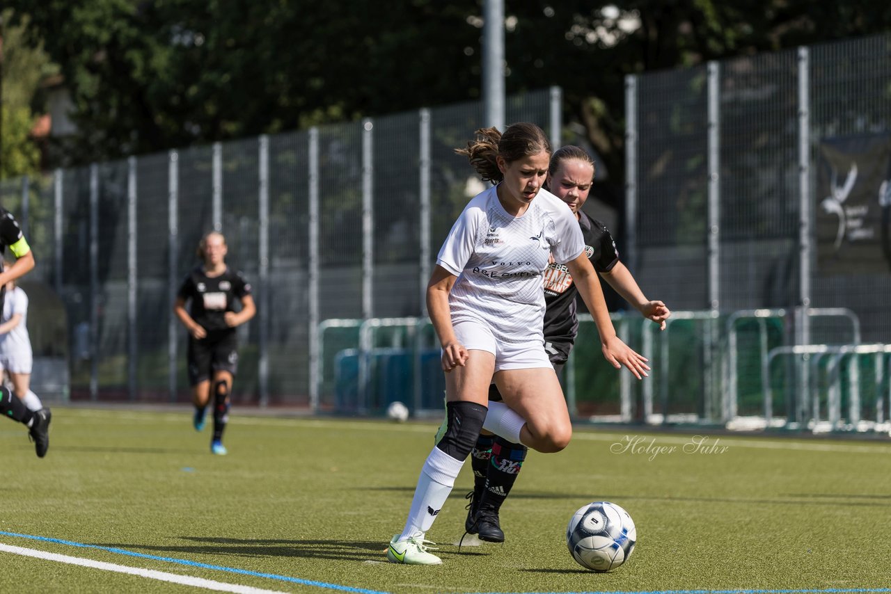 Bild 134 - wBJ Alstertal-Langenhorn - SV Henstedt-Ulzburg : Ergebnis: 4:1